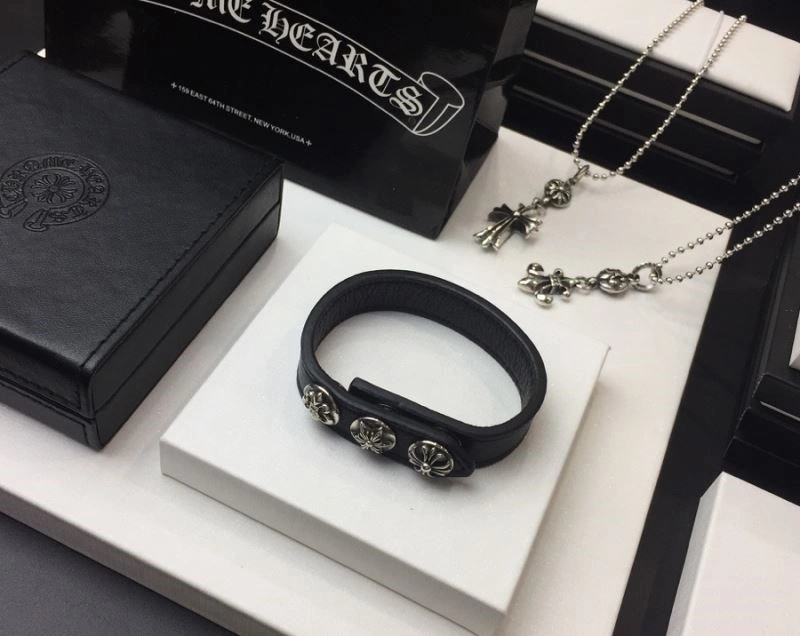 FashionForward Chrome Hearts Bracelets 238843