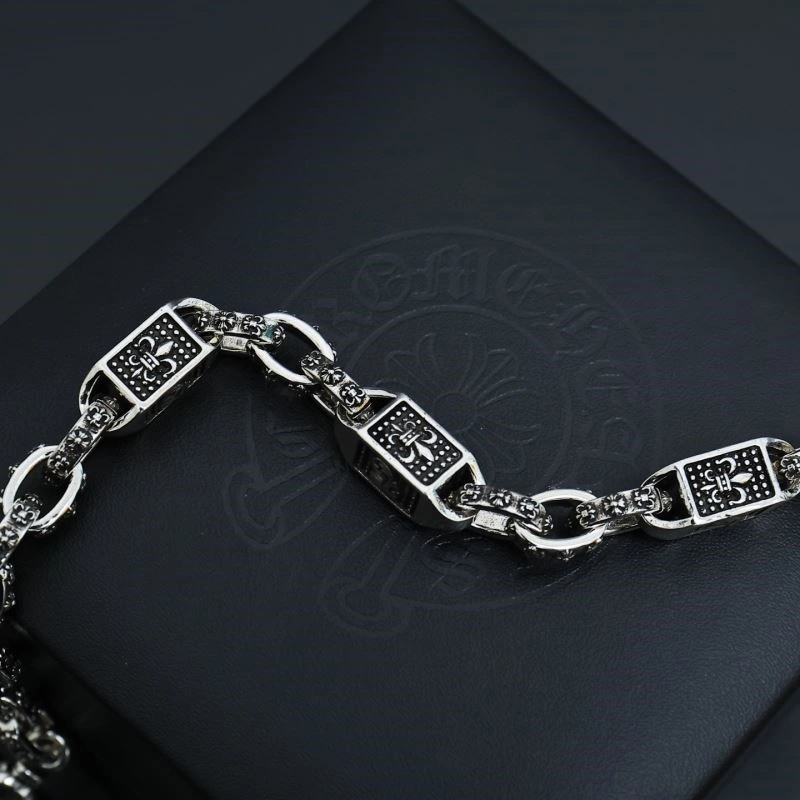 Minimalist Chrome Hearts Bracelets 238345