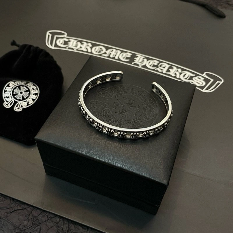 TechFriendly Chrome Hearts Bracelets 238101