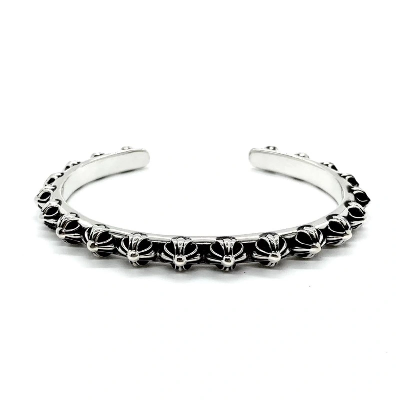 Sleek Chrome Hearts Bracelets 237390