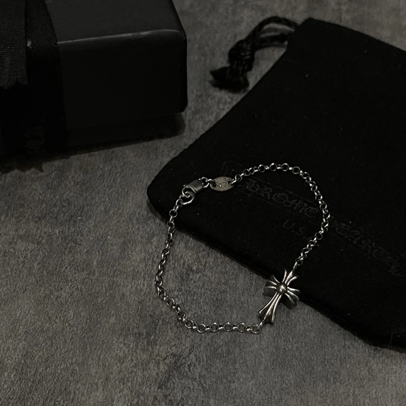 Bright Chrome Hearts Bracelets 237417