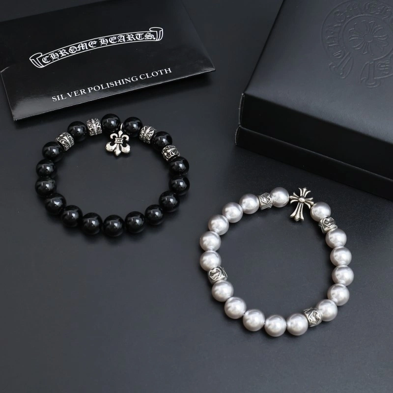 Sleek Chrome Hearts Bracelets 237395