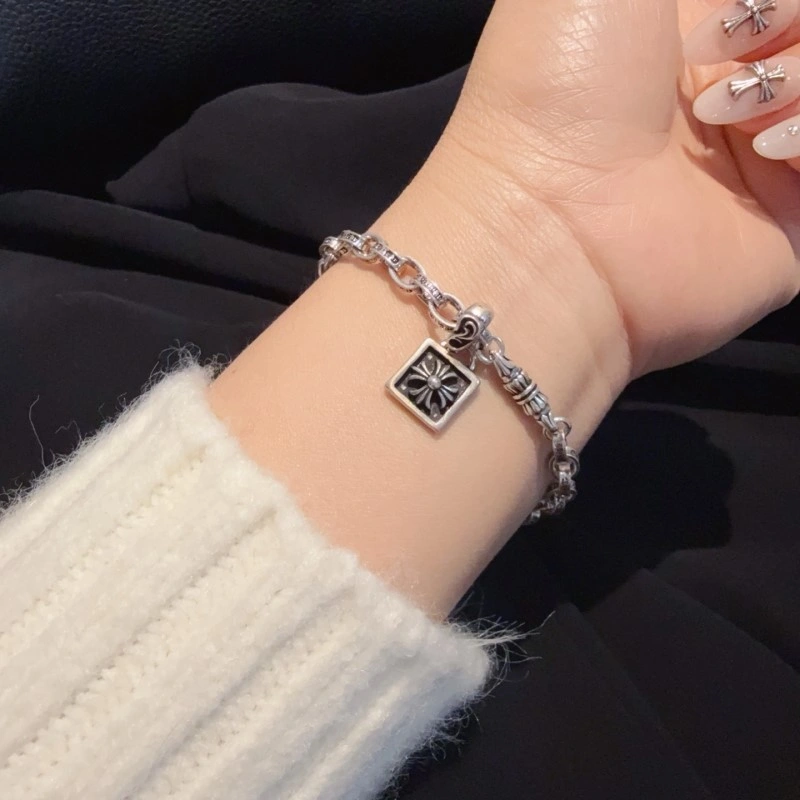 Cozy Chrome Hearts Bracelets 237340