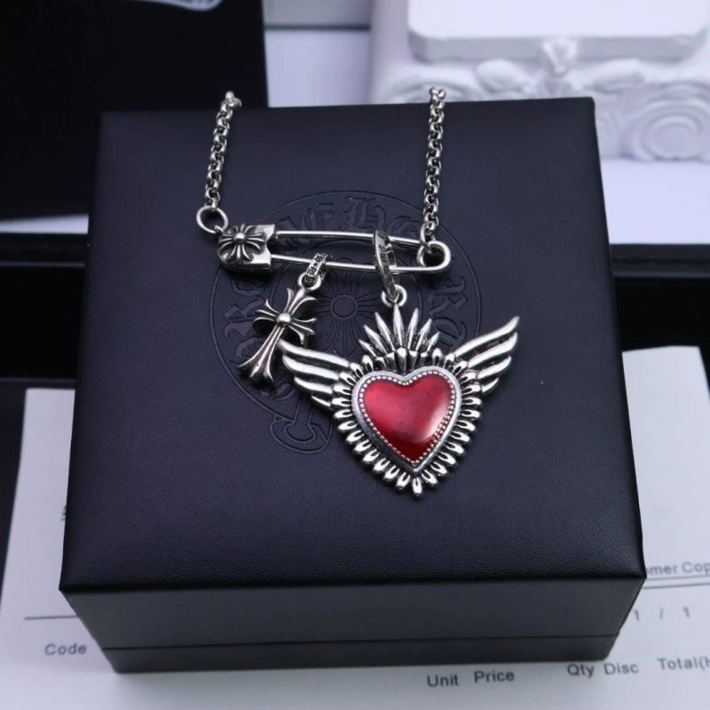 Fashionable Chrome Hearts Brooches 239674