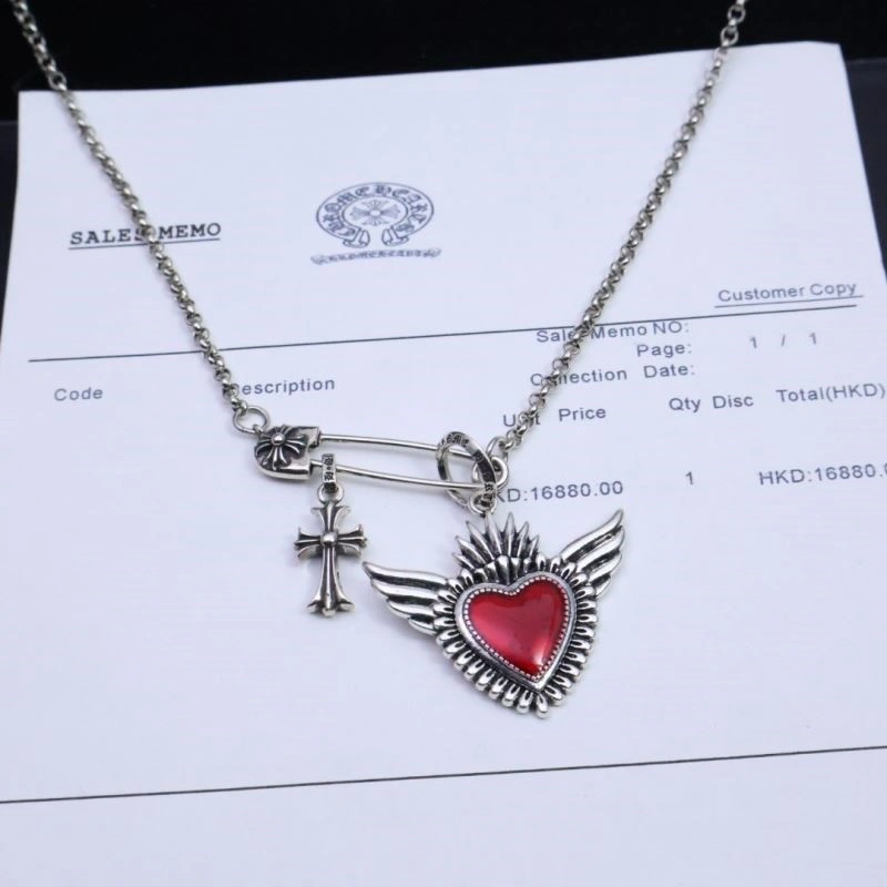 Fashionable Chrome Hearts Brooches 239674