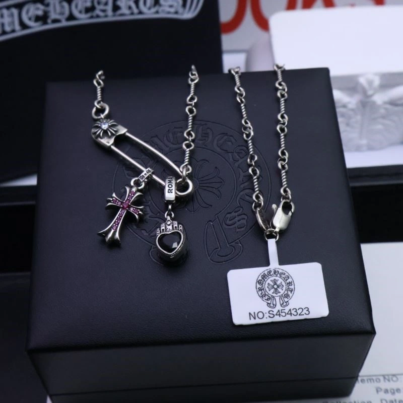 Refined Chrome Hearts Brooches 239677