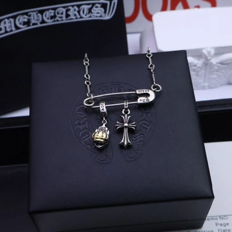 Refined Chrome Hearts Brooches 239677
