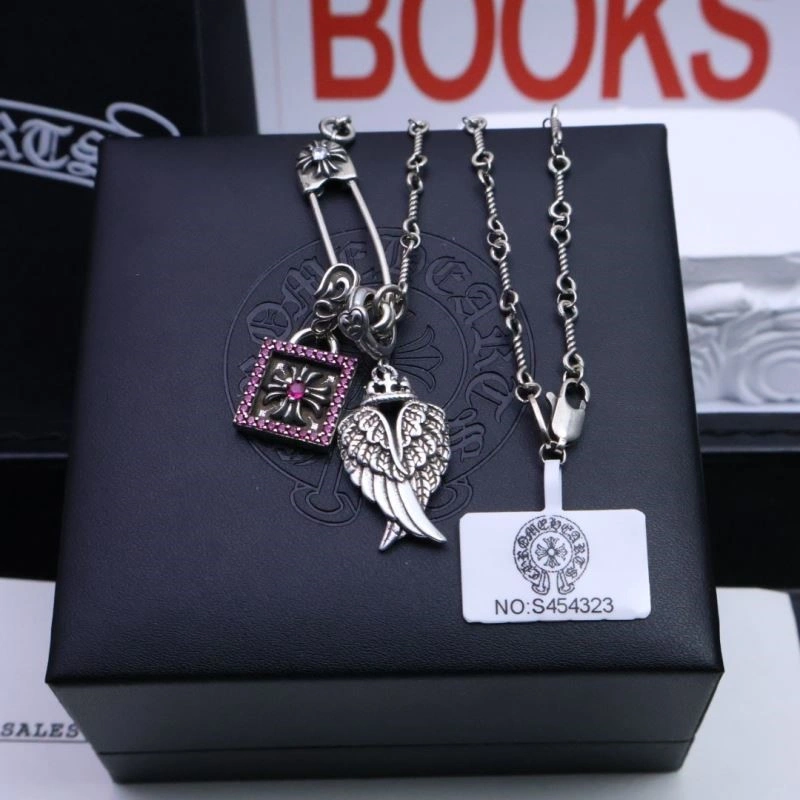 GoAnywhere Chrome Hearts Brooches 239683