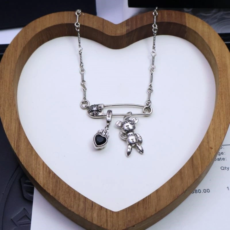 Chrome Hearts Brooches Sophisticated 239689