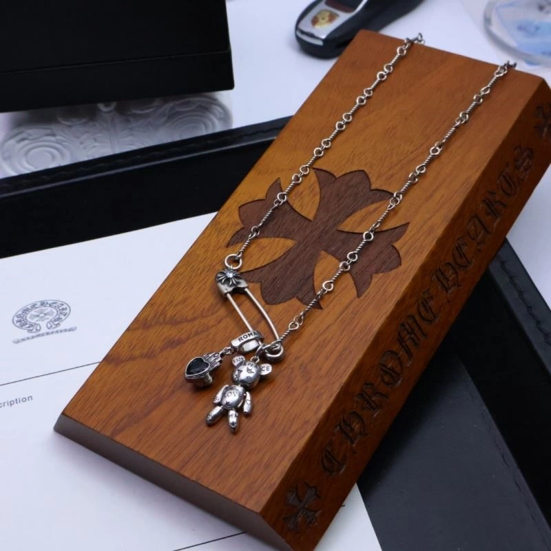 Chrome Hearts Brooches Sophisticated 239689