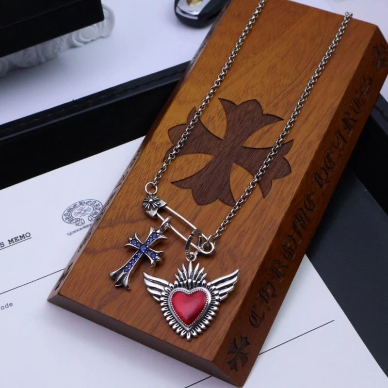 Comfortable Chrome Hearts Brooches 239662