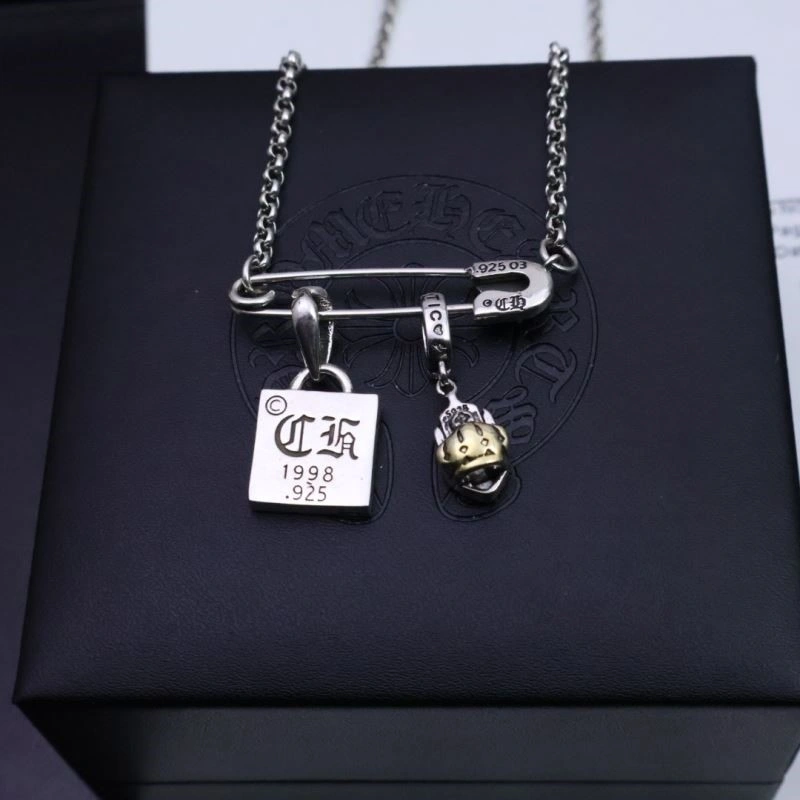FashionForward Chrome Hearts Brooches 239661
