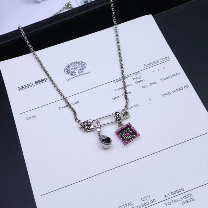 FashionForward Chrome Hearts Brooches 239661