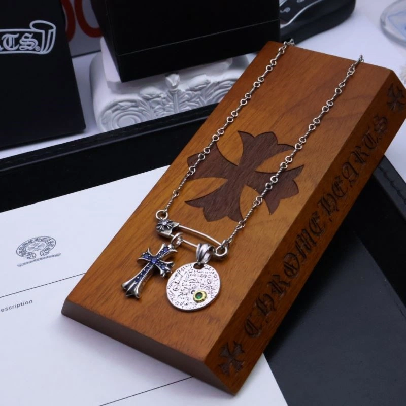 Chrome Hearts Brooches Soft 239659