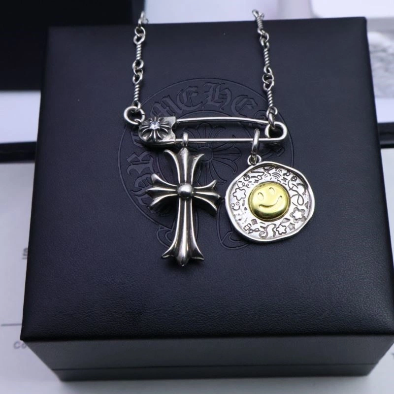 RelaxedFit Chrome Hearts Brooches 239658