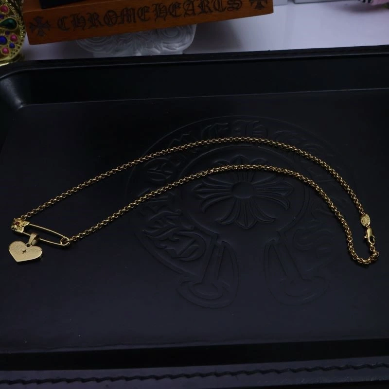 Breathable Chrome Hearts Brooches 238810