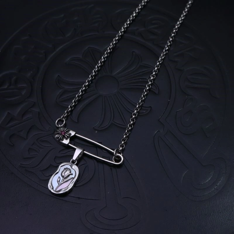 Tailored Chrome Hearts Brooches 238842