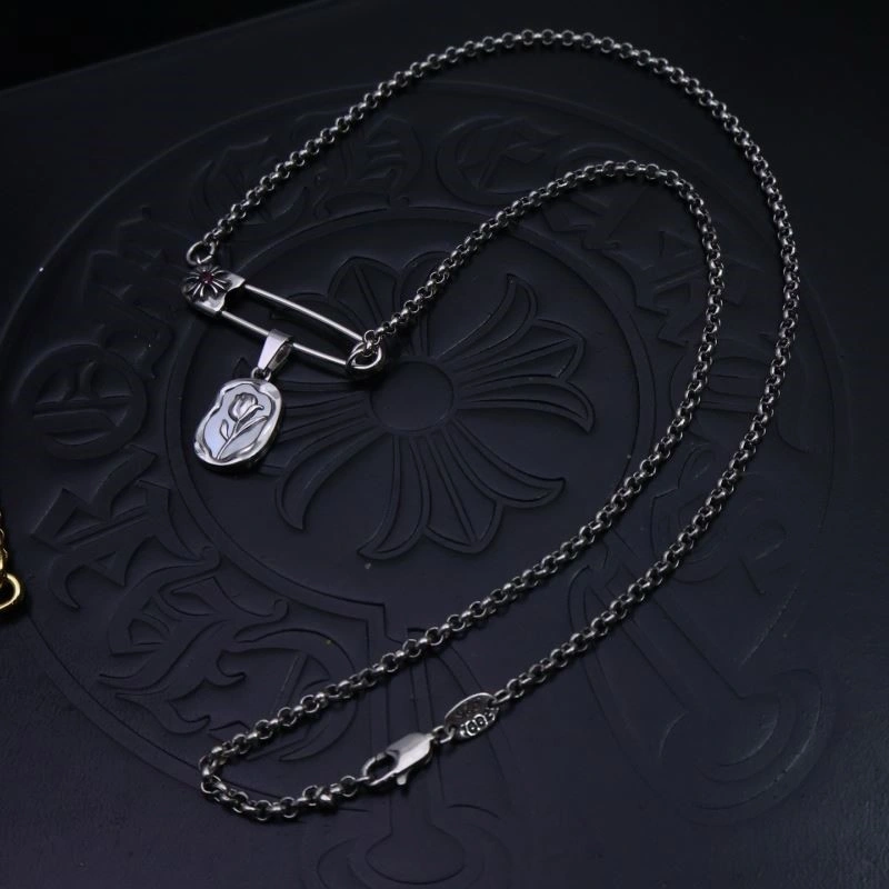 Tailored Chrome Hearts Brooches 238842