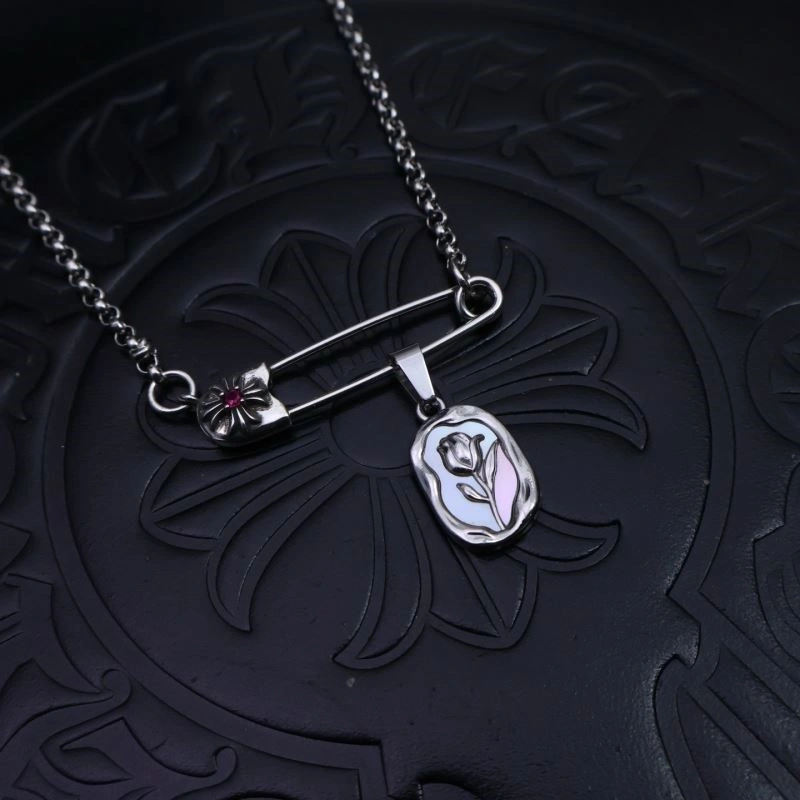 Tailored Chrome Hearts Brooches 238842