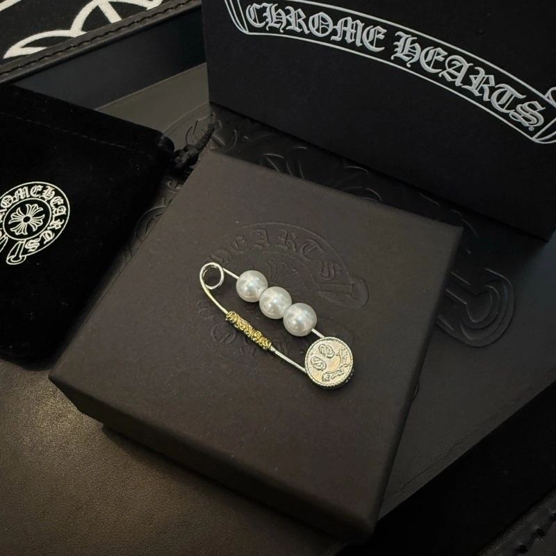 Premium Chrome Hearts Brooches 237070