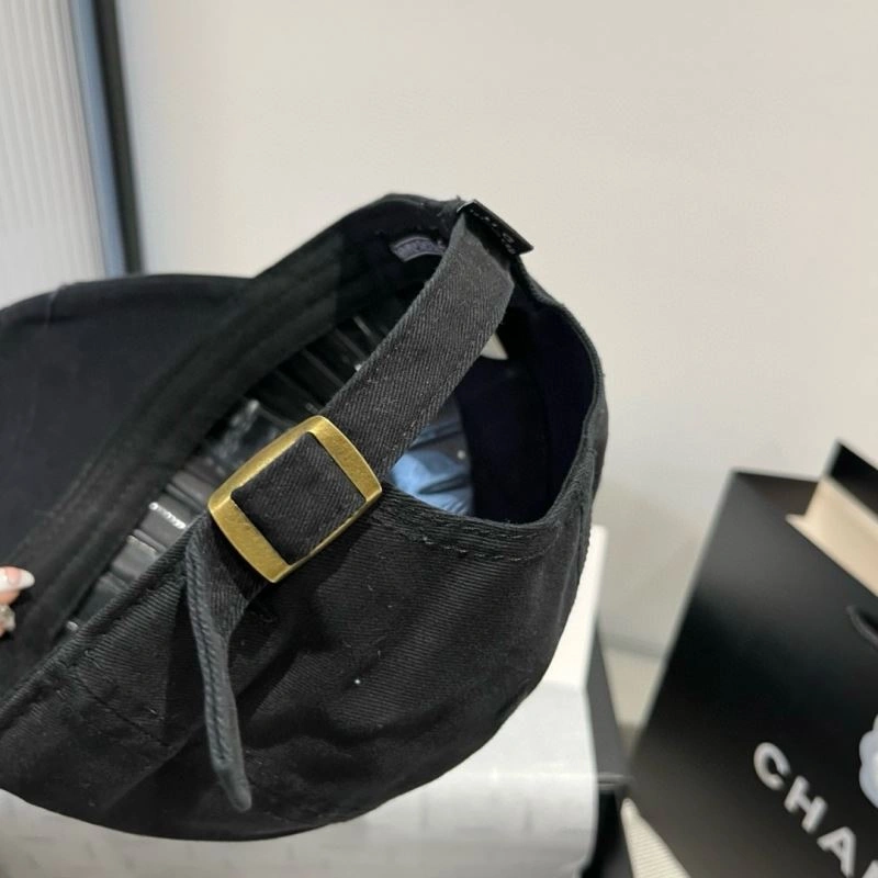 Bright Chrome Hearts Caps 261438