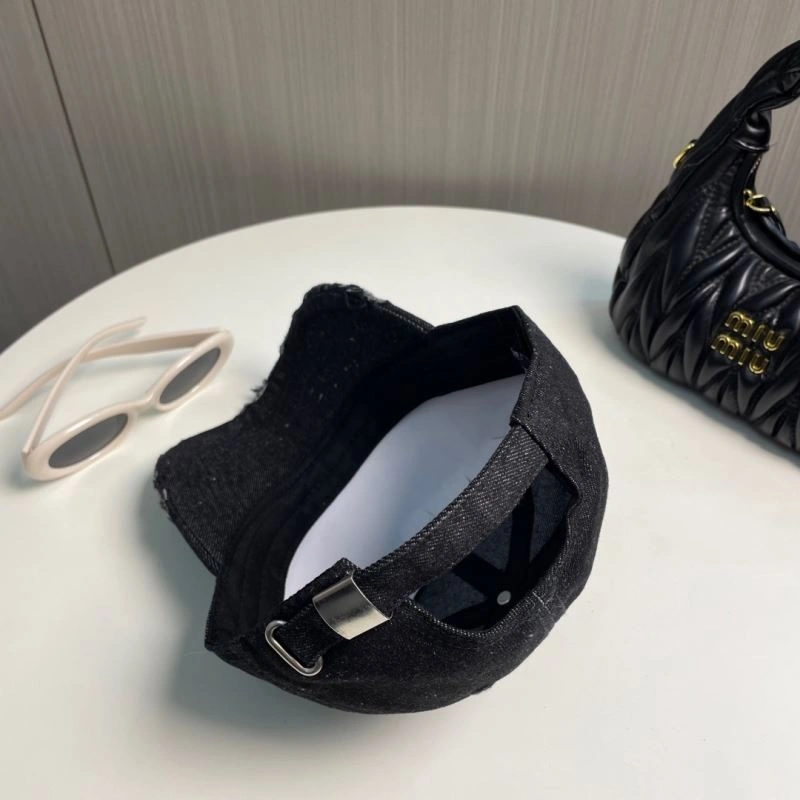 FreshLook Chrome Hearts Caps 259184
