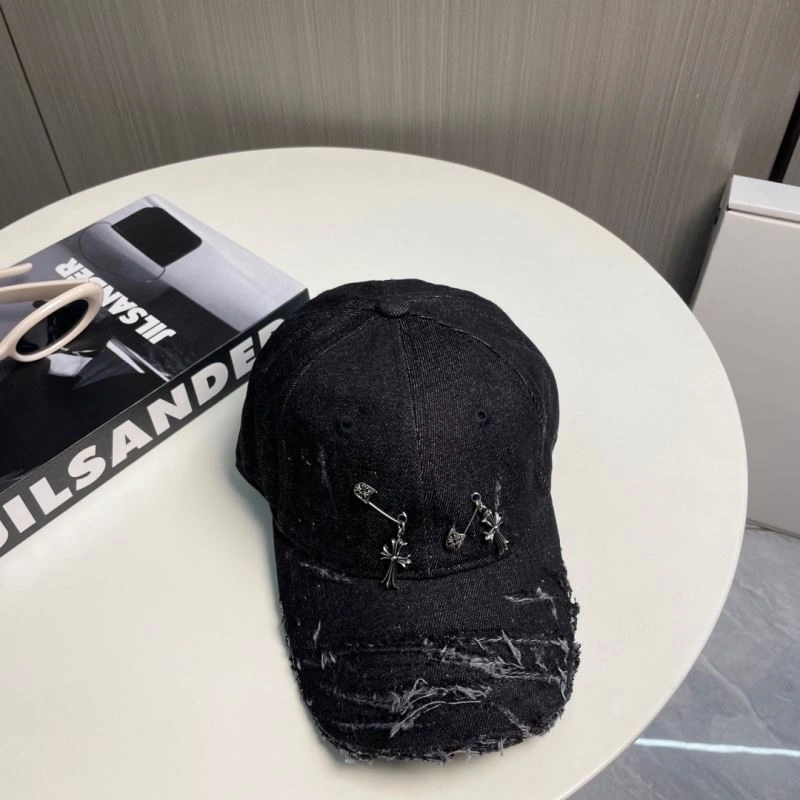 FreshLook Chrome Hearts Caps 259184