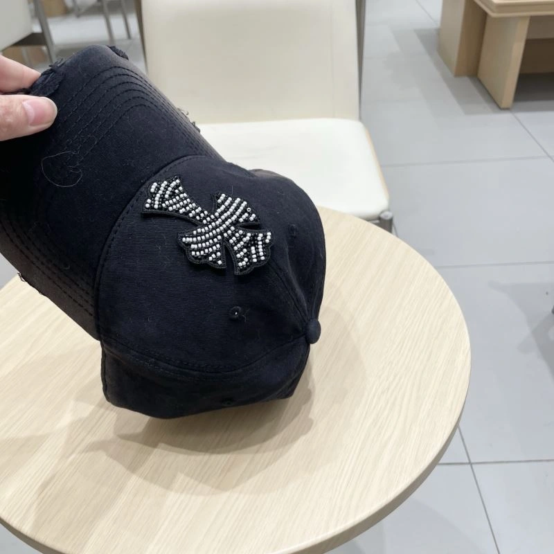 Reliable Chrome Hearts Caps 259112