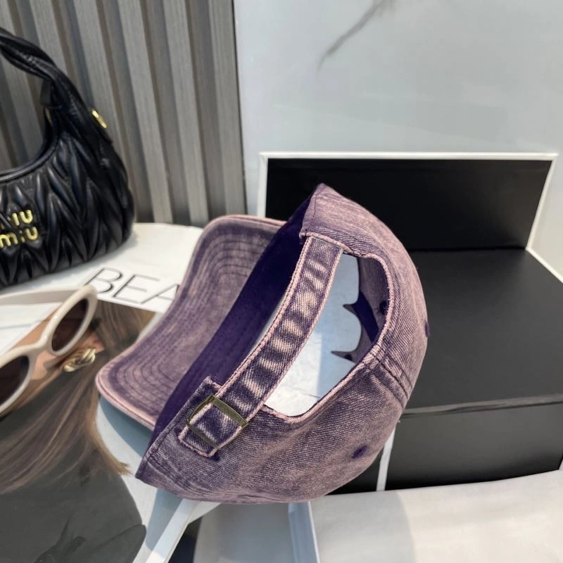 Compact Chrome Hearts Caps 259054