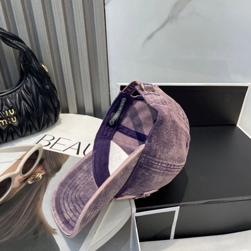 Compact Chrome Hearts Caps 259054