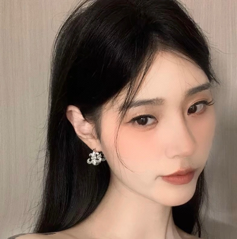 Chrome Hearts Earrings Snug 242278