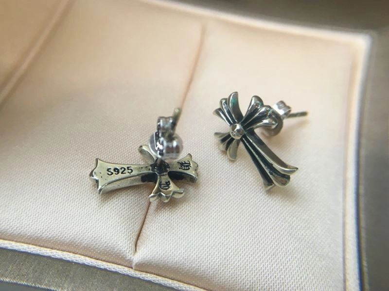 Sophisticated Chrome Hearts Earrings 242258