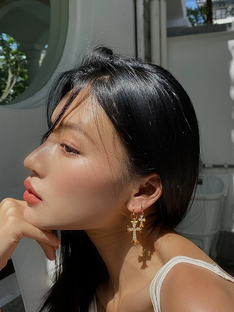 Vibrant Chrome Hearts Earrings 242490