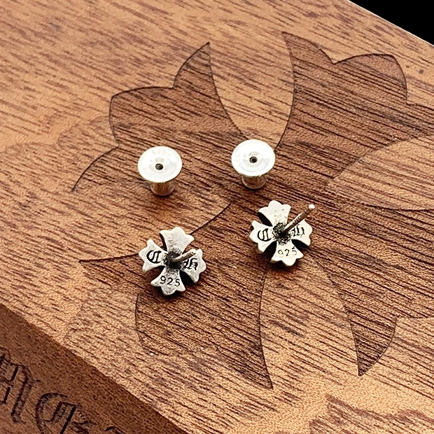 Chrome Hearts Earrings Sporty 240737