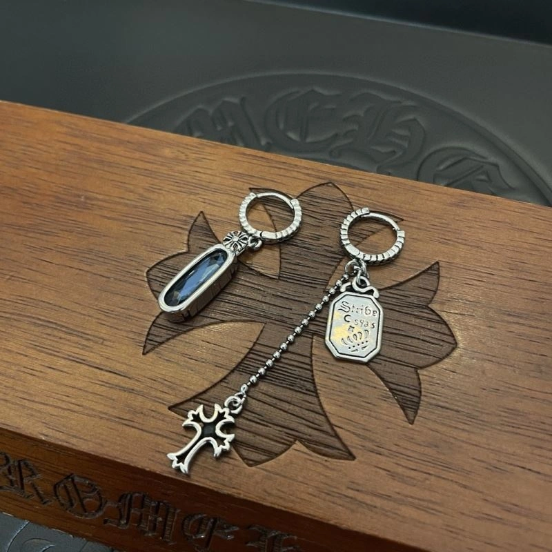 Snug Chrome Hearts Earrings 240726