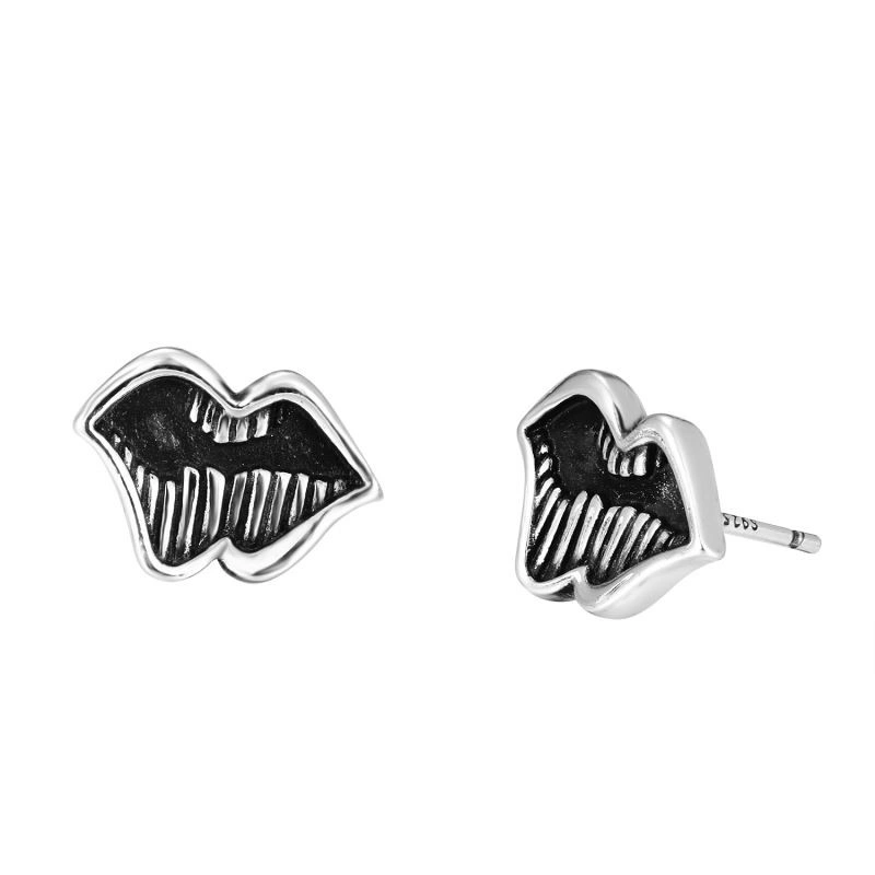 Efficient Chrome Hearts Earrings 240260