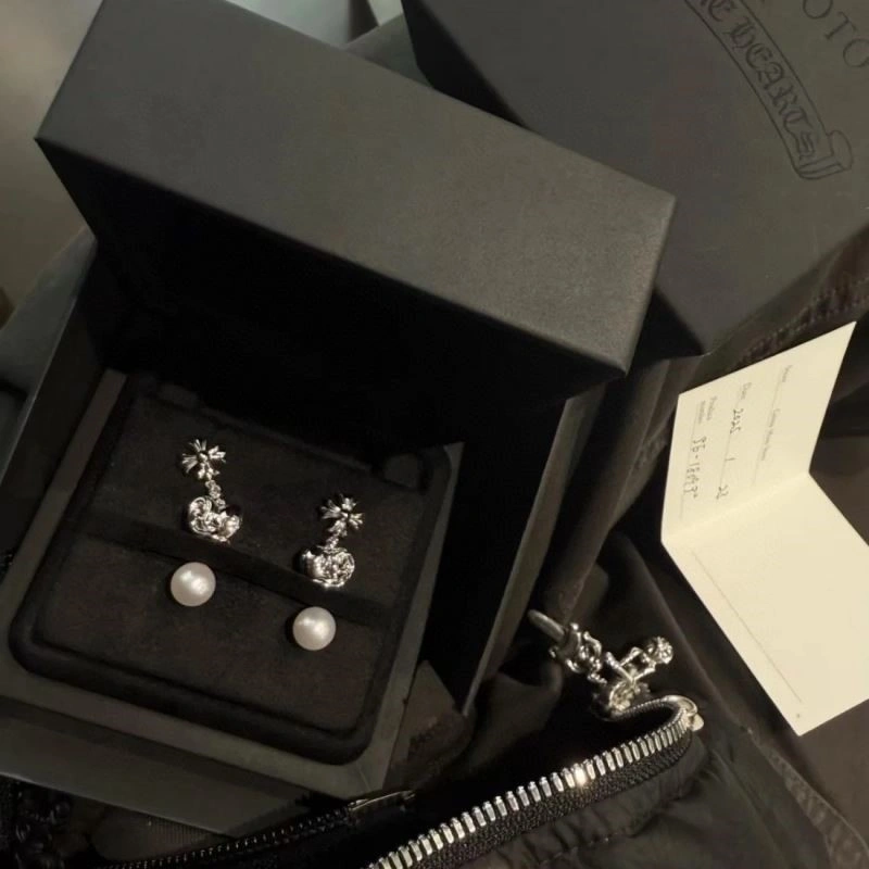 EasyCare Chrome Hearts Earrings 238051