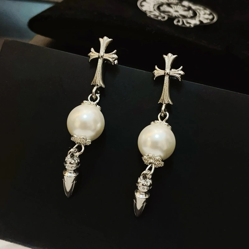 Chrome Hearts Earrings Modern 238045