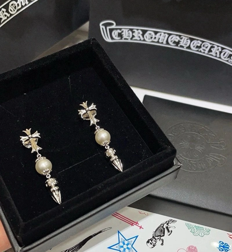 Sophisticated Chrome Hearts Earrings 237054