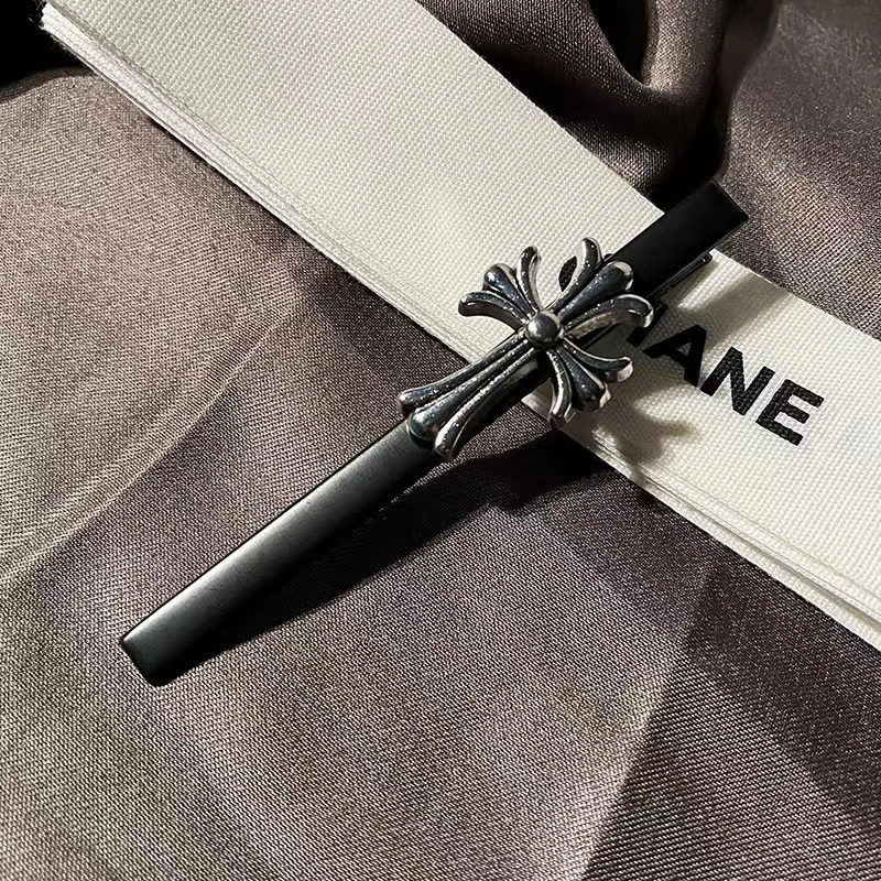 Resilient Chrome Hearts Hairpins 241277