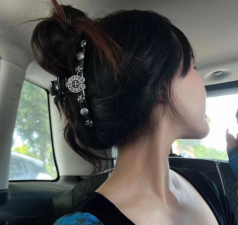 Snug Chrome Hearts Hairpins 241279
