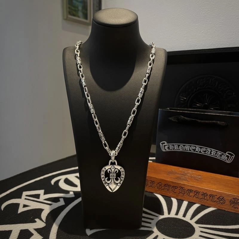 Sophisticated Chrome Hearts Necklaces 242211