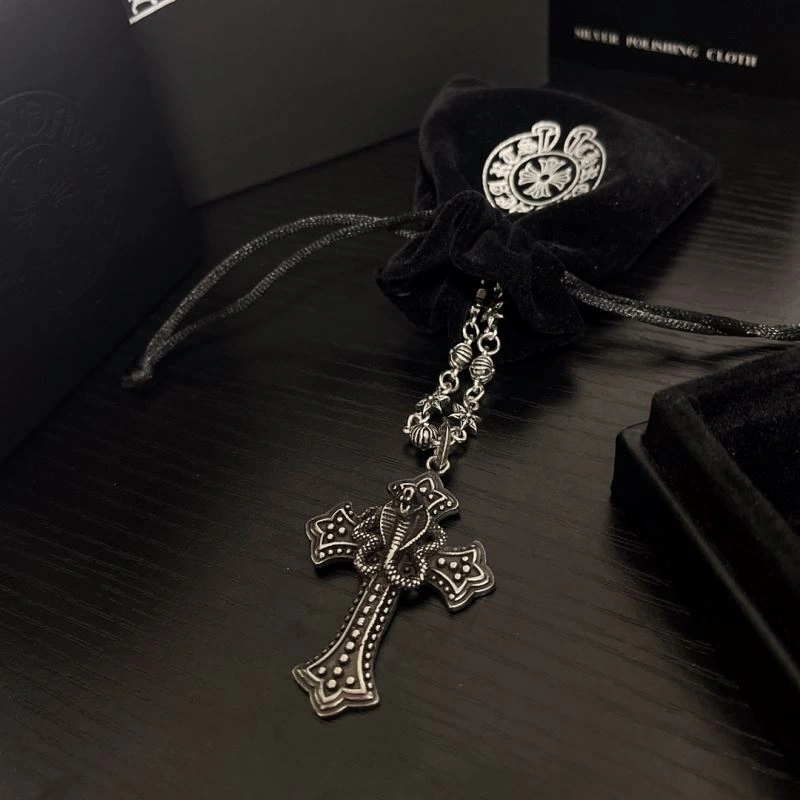 Fashionable Chrome Hearts Necklaces 242236