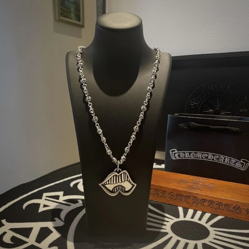 HighQuality Chrome Hearts Necklaces 242235
