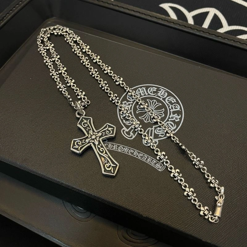 Bright Chrome Hearts Necklaces 242206