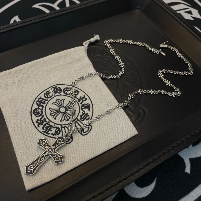 Bright Chrome Hearts Necklaces 242206