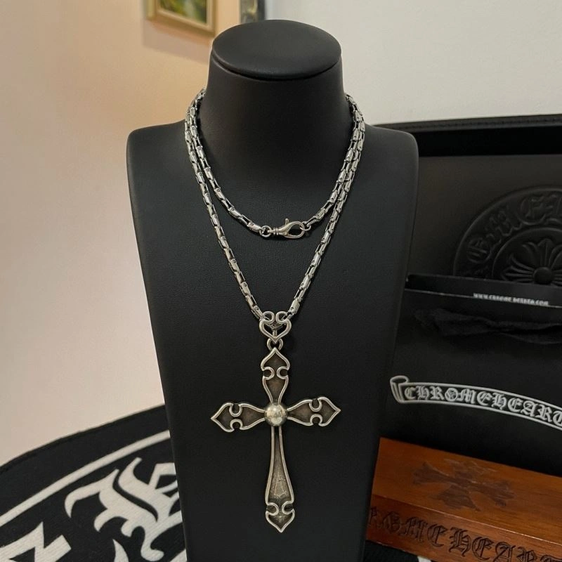 Soft Chrome Hearts Necklaces 242205