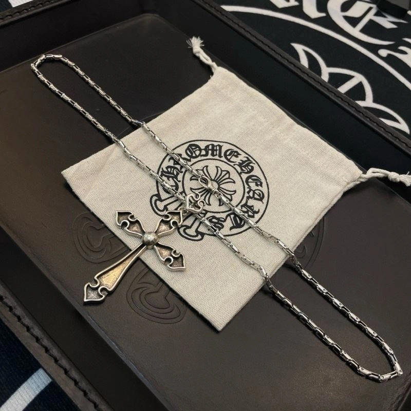 Soft Chrome Hearts Necklaces 242205