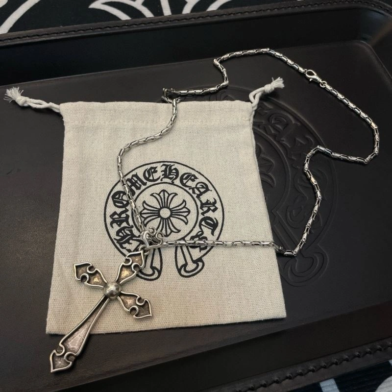 Soft Chrome Hearts Necklaces 242205