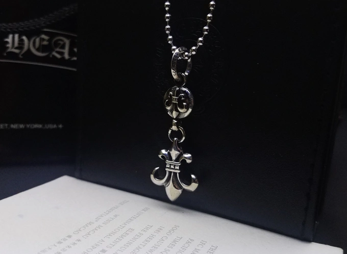 Durable Chrome Hearts Necklaces 242202